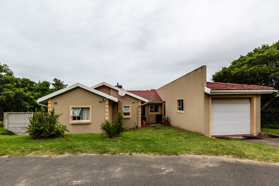 3 Bedroom Property for Sale in Gonubie Eastern Cape